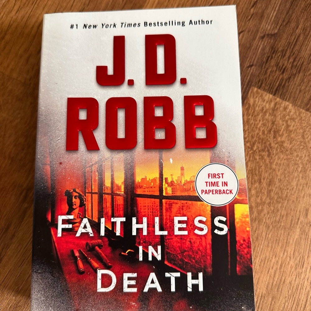 Faithless in Death Paperback by J.D. Robb